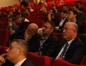 DEÜ Mesken Sahipliğinde Milletlerarası Üroloji Doruğu: ESGURS – RATSUS 2026 Başladı