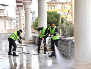 Didim’deki Mescitlerde Ramazan Öncesi Paklık Çalışmaları Ağırlaştırıldı
