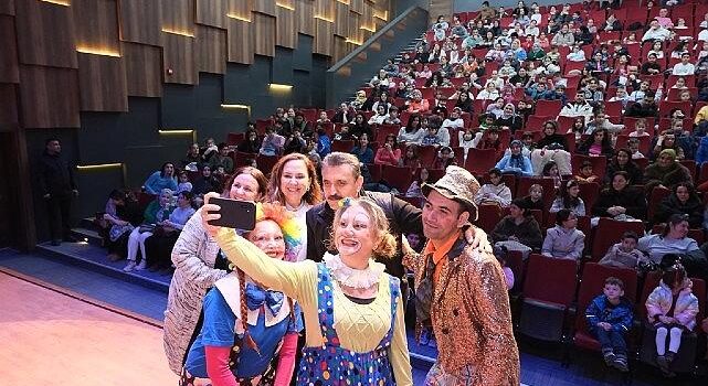 Dikili’de yarı yıl tatili dolu dolu geçti