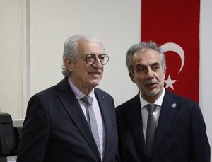 Ege İhracatçı Birlikleri’nden Ege Üniversitesinin laboratuvar altyapısına stratejik bağış