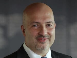 Elektrikli Araçların Geleceğini Menzil ve Şarj Altyapısı Belirleyecek 