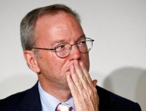 Ex-Google CEO’s bond with daughter of top politician raises questions in Germany