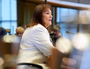 France says Commission lacks ‘mandate’ to join Board of Peace meeting as Brussels remains defiant