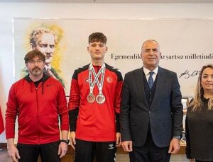 Gaziemirli taekwondocu Türkiye şampiyonu oldu