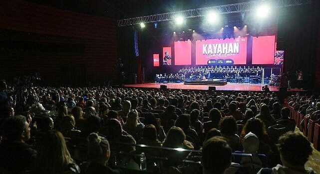 “Kayahan Müzikleri Konseri” Birinci Kere Sanatseverlerle Buluştu