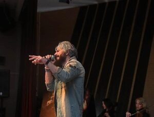 Keçiören Belediyesin’den Barış Manço Ve Cem Karaca Anısına Konser