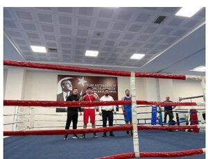 Kemer Belediye Kick Boks ve Boks atletlerinden büyük muvaffakiyet