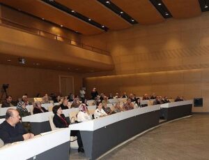 Kentsel dönüşümde örnek model Barış Mahallesi sakinlerine anlatıldı