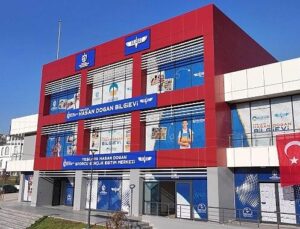 Kocaeli’nin fidanları Bilgievleri’nde filizleniyor