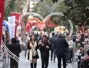 Konak’ın Sevgililer Günü El Emeği Kermesi başladı