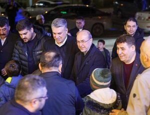 Lider Pekyatırmacı Kibrit Camii’nde vatandaşlarla bir ortaya geldi