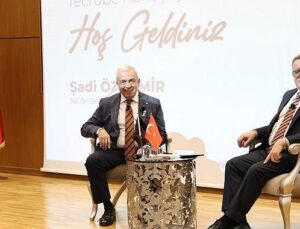 Lider Şadi Özdemir gençlerle buluştu