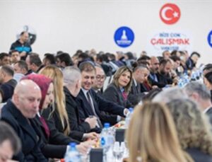 Lider Tugay güne ESHOT atölyesinde başladı