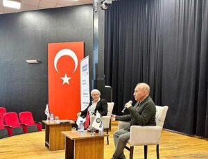 Müellif ve Direktör İhtimam Yula Bakırköylülerle Buluştu