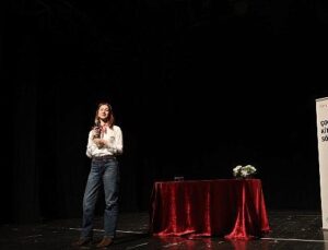 Nilüferli öğrenciler müellif Melis Sena Yılmaz ile buluştu