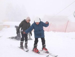 Osmangazi Belediyesi’nden Çocuklara Uludağ’da Kayak Sürprizi