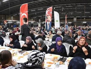 Osmangazi’de Ramazan Coşkusu Meydanlara Taşıyor