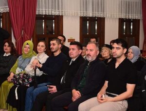 Osmangazi’de Türküler Bu Sefer Garipliği Anlattı