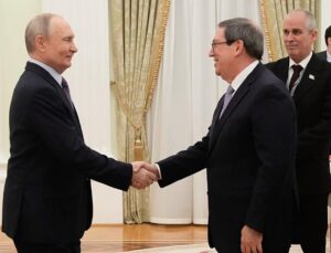 Putin tells Cuban FM Russia will not accept recent US sanctions against Havana