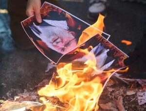 ‘Regime change in Iran should come from within,’ former Israeli Prime Minister Ehud Olmert says