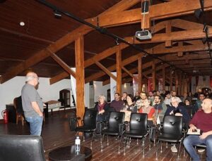 Selçuk Efes Kent Belleği’nde Babalar İçin “Başarı” Söyleşisi
