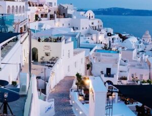 Türk Yatırımcılar Yunanistan’da Altın Vize’de İkinci Sıraya Yükseldi