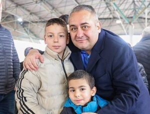 Ufuktepe Semt Pazarı’nda Lider Özarslan’a Sevgi Seli