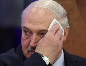 Ukraine sanctions Belarus’ Lukashenka, saying he will face ‘special consequences’