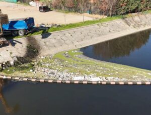 12 Metreküp Atık İzmit Körfezi’ne Ulaşmadan Toplandı 