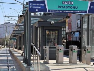 Alikahya istikametinde 6 durağın tabelası asıldı