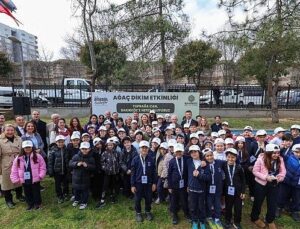 Bakırköy’de Minik Eller Toprağa Can Verdi