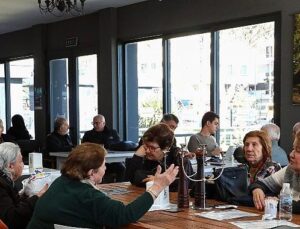 Barbaros Aile Çay Bahçesi Antalyalıların buluşma noktası olmayı sürdürüyor