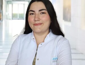 Bayramda Yapışkan Şekerlere Dikkat!