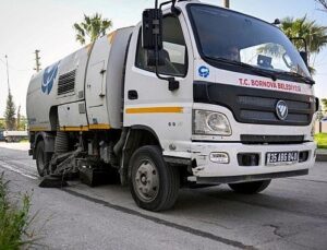 Bornova’da mahalle mahalle paklık seferberliği