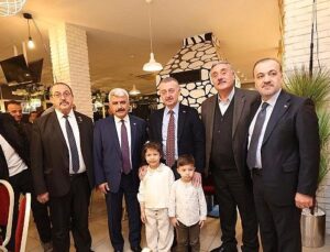 Büyükakın şehit aileleri, gazi ve yaşlılar ile bir ortaya geldi