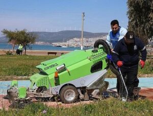 Didim Belediyesi Gruplarından Akbük ve Fevzipaşa Mahallesi’nde Kapsamlı Paklık Çalışması