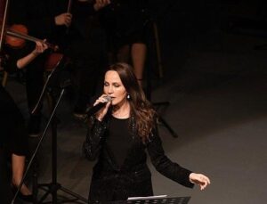 Dizi müzikleri senfonik yorumla Gebzelileri mest etti