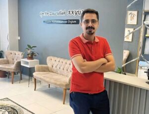 Dr. Emrullah Akyüz, “Ağrı halkı kimsesiz değildir” dedi, görevden uzaklaştırıldı !