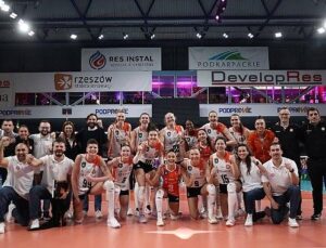 Eczacıbaşı Dynavit ismini dörtlü finale yazdırdı!