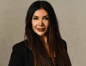 Geleceğin Alışveriş Deneyimi, Yapay ve Duygusal Zekâyı Buluşturan Hibrit Modellerle Şekilleniyor!