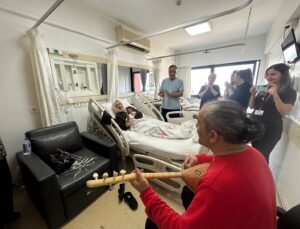 Hastalara Türkülü Moral: Palyatif Serviste Duygulandıran Etkinlik