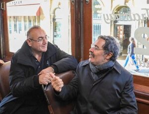 İETT’de Edebiyat Geçidi