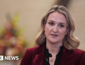 Irish government to charter flight for citizens stranded in Middle East