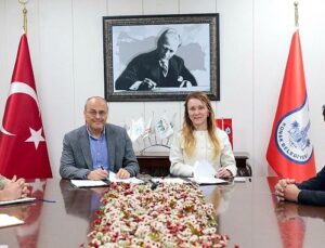 Konak Belediyesi ve BAYETAV’dan iş birliği: İmzalar eşit ve adil hayat için atıldı