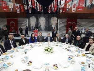 Lider Büyükakın, MHP Vilayet iftarına katıldı