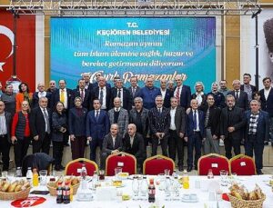 Lider Özarslan Batı Karadenizlilerle iftar sofrasında buluştu