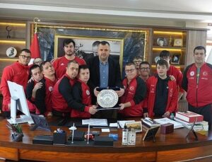 Lider Taşyasan Down Sendromlular Basketbol Ulusal Ekibi’ni ağırladı