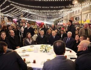 Lider Vekili Özdemir Kadir Gecesi’ni Elmalı’da geçirdi