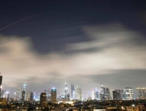 Live.      Gulf states report drone attacks early on Monday as Iran war enters day 17