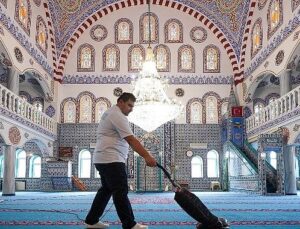 Maltepe’de ibadethaneler Ramazan Bayramı’na hazır